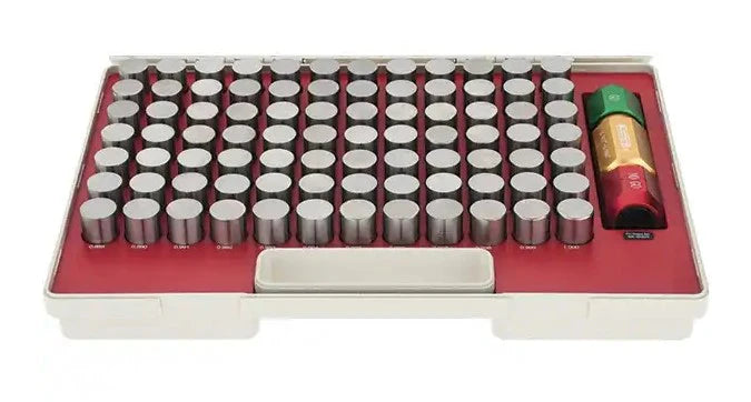 MHC Pin Sets Class ZZ Pin Sets M6-Plus Range : .917-1.00" Class : ZZ Tolerance : +.0002" Number of pins : 84 With Handle 616-8270