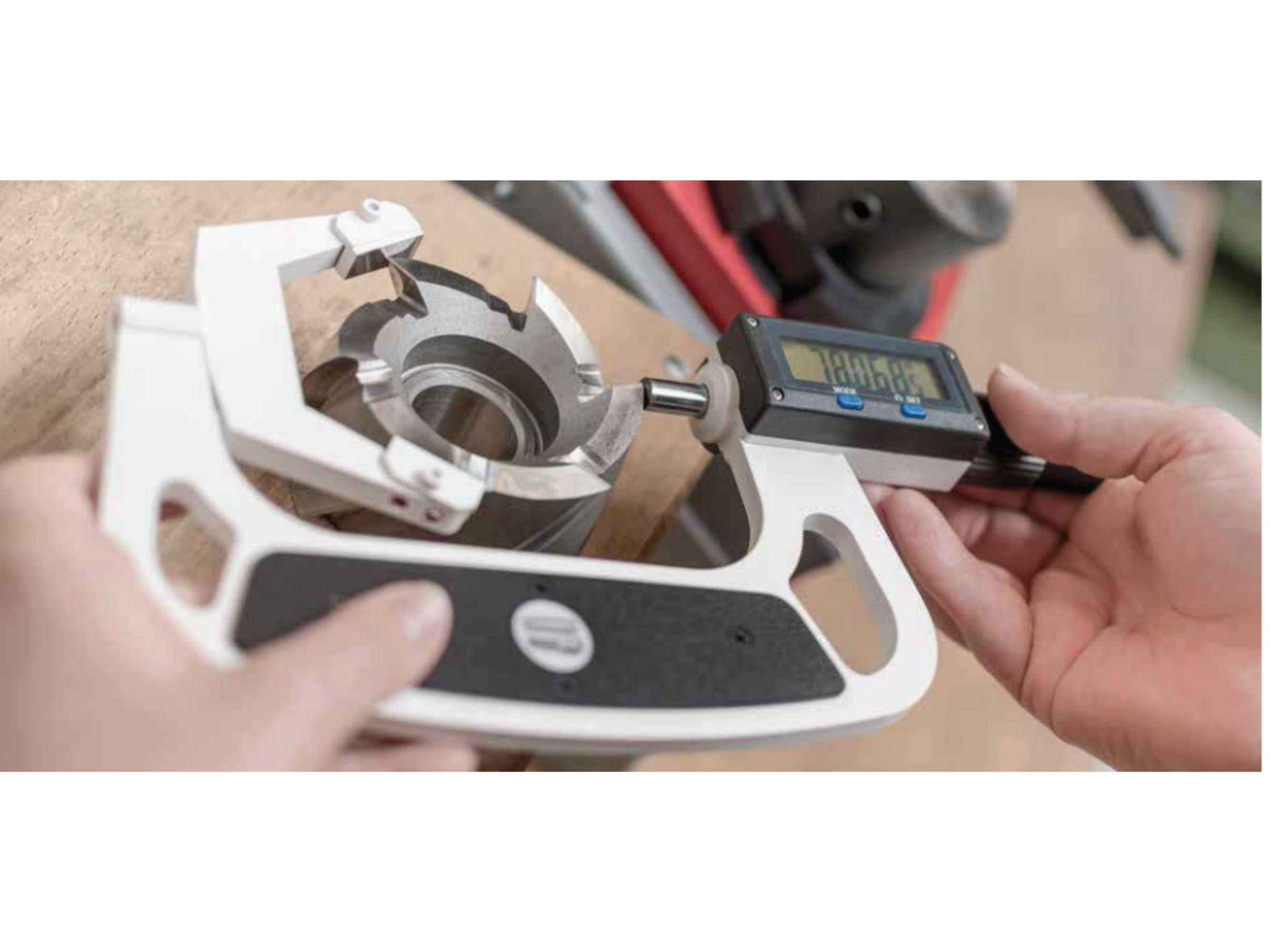 Steinmeyer Digital 3-Point Micrometer  1-15mm 76081500120