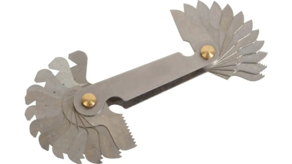 OZAR polished Tool Steel Screw Pitch Gauge, AGS-1119 Range .25 to 6.0 MM No of leaves 25 International Metric Standard 60° (801)