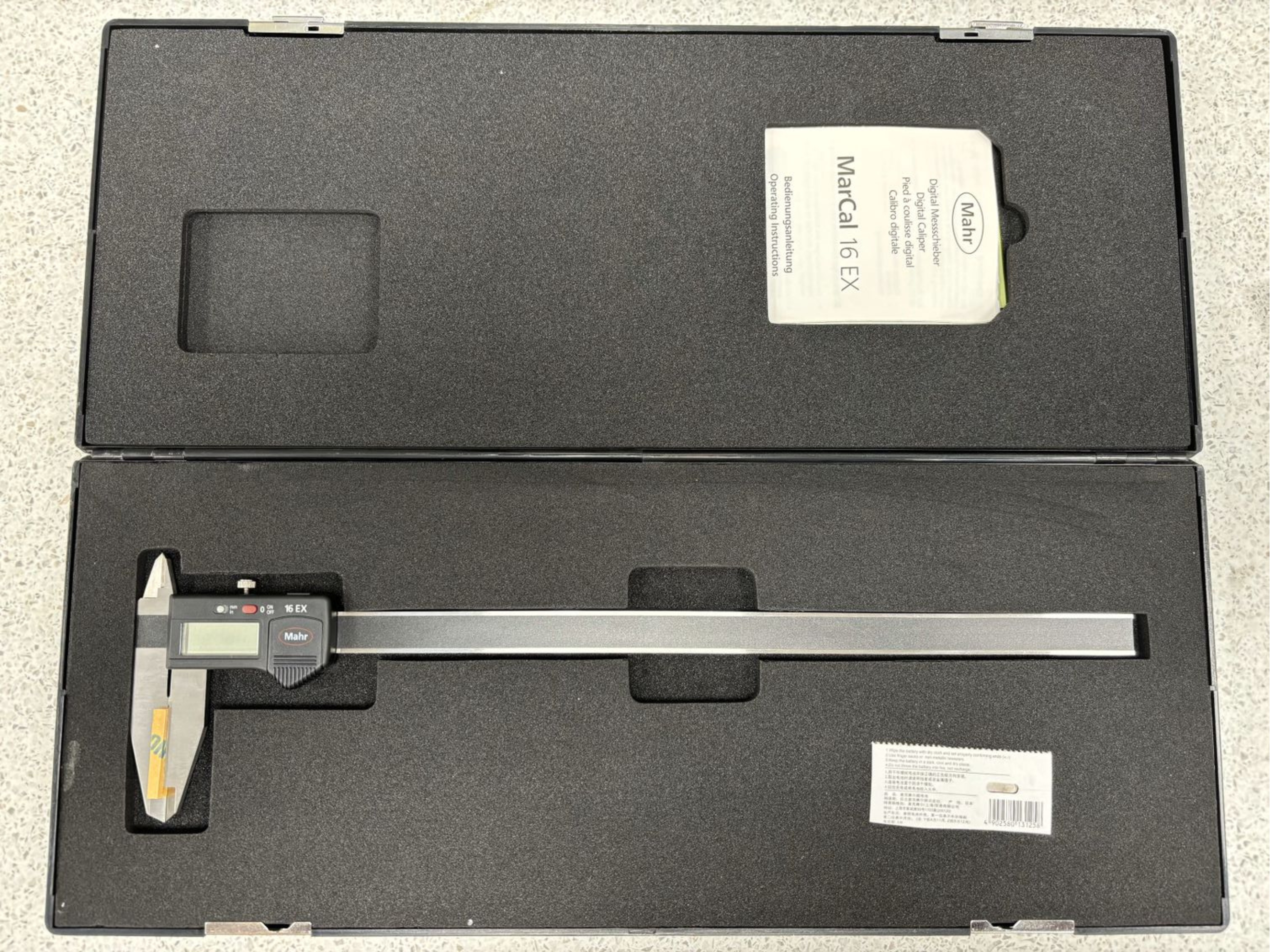 Mahr Digital Caliper, 0-300mm(0-12") Resolution .01mm/.0005"