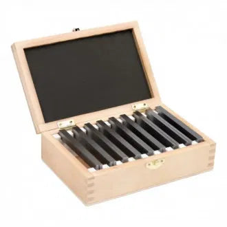 MHC 14 pairs Model No. 637-7960 Parallel: Accuracy 0.005mm. Width and length 10x150mm. Set Include: 10x(14-32)mm step by 2mm, 35-50mm in steps Hardened and ground HRC 60-61, Complete in Wooden Case