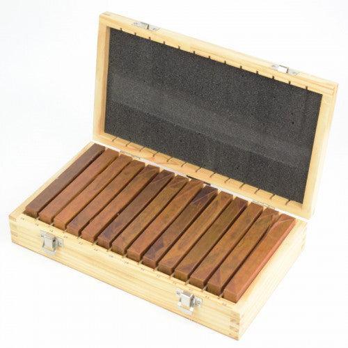 MHC 14 pairs Model No. 637-7960 Parallel: Accuracy 0.005mm. Width and length 10x150mm. Set Include: 10x(14-32)mm step by 2mm, 35-50mm in steps Hardened and ground HRC 60-61, Complete in Wooden Case