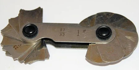 MHC 615-6575 Radius gauge set 17/32-1" x 16pc, step by 1/32"