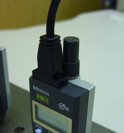 U-WAVE Connection Cable G Flat Straight IP Type 02AZD790G