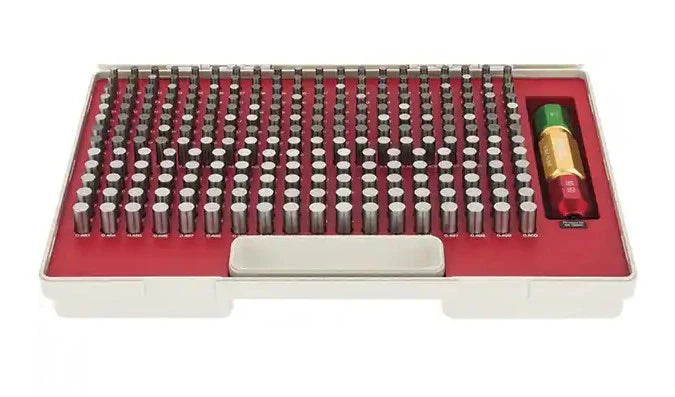 MHC Pin Sets Class ZZ Pin Sets M2-Minus Range : .251-500" Class : ZZ Tolerance : -.0002" Number of pins : 250 With Handle 616-8221