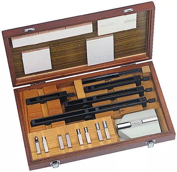 Mitutoyo Half-Round Jaws (2pcs.) for Gauge Blocks 8mm Height Item number: 619012