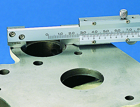 Mitutoyo Vernier Hook Type Caliper 0-200mm, 0,02mm, Metric 536-171