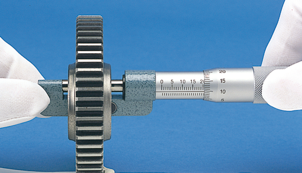 Mitutoyo Hub Micrometer 25-50mm 147-302