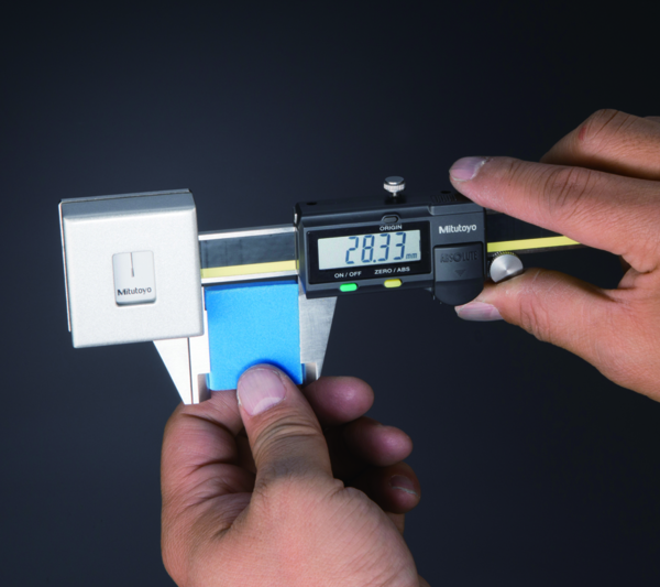 Mitutoyo Digital ABS AOS Caliper, Inch/Metric Constant Measuring Force, 0-7” 573-291-20