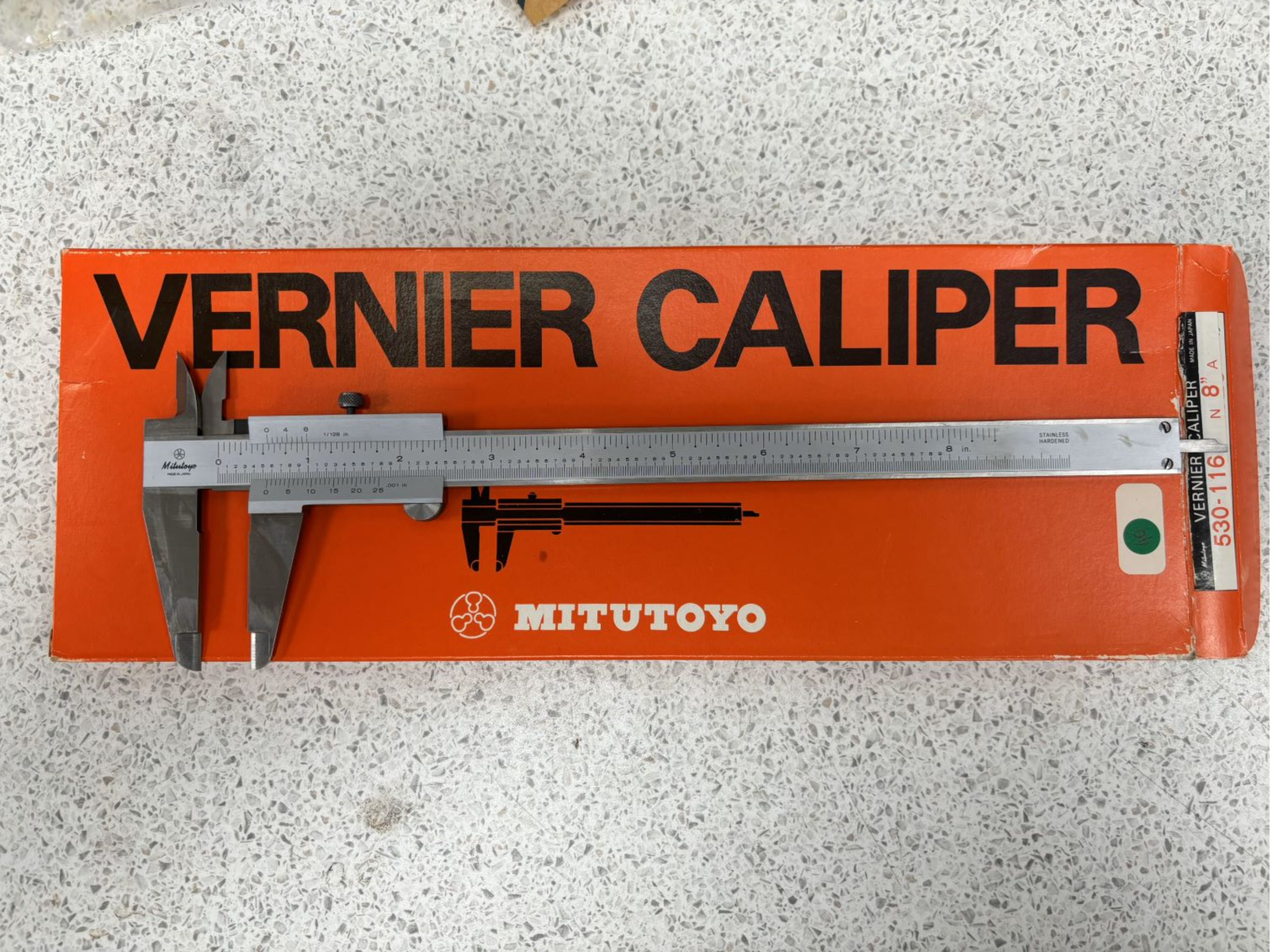 Mitutoyo Vernier Caliper 0-8"  0,001" 530-116